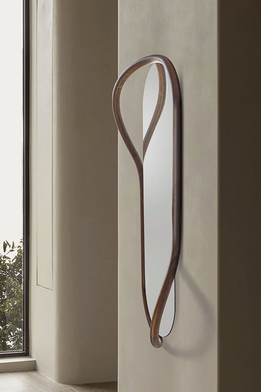 Unut Oval Mirror by Nomon.