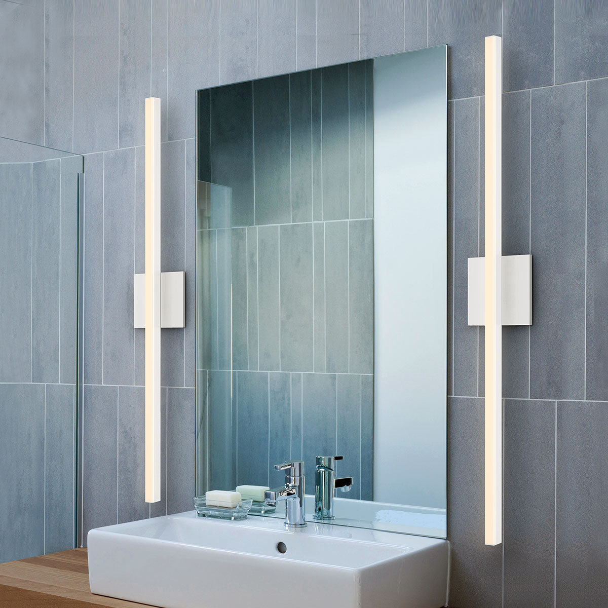 Stix LED Bath Bar by Robert Sonneman for SONNEMAN Lighting.