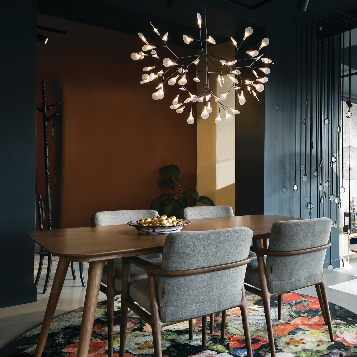 Heracleum II LED Chandelier in a dining room.
