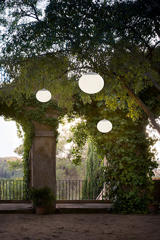 Elipse Outdoor Plug-In Pendant by Bover.