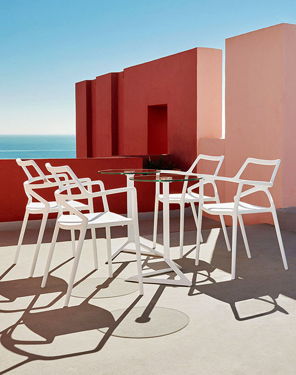 Vondom. Save up to 20%.