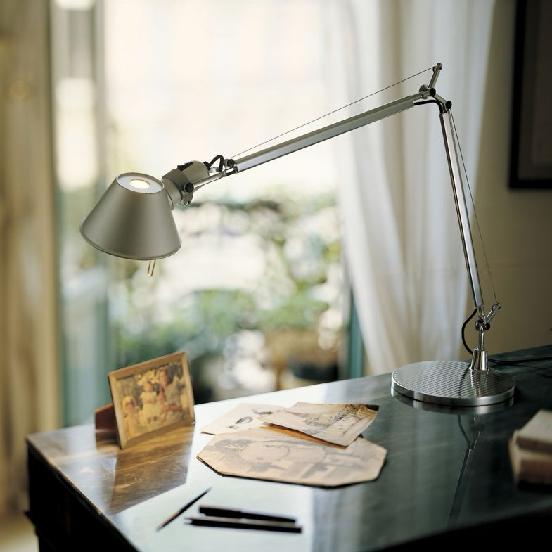 Tolomeo Classic Table Lamp.