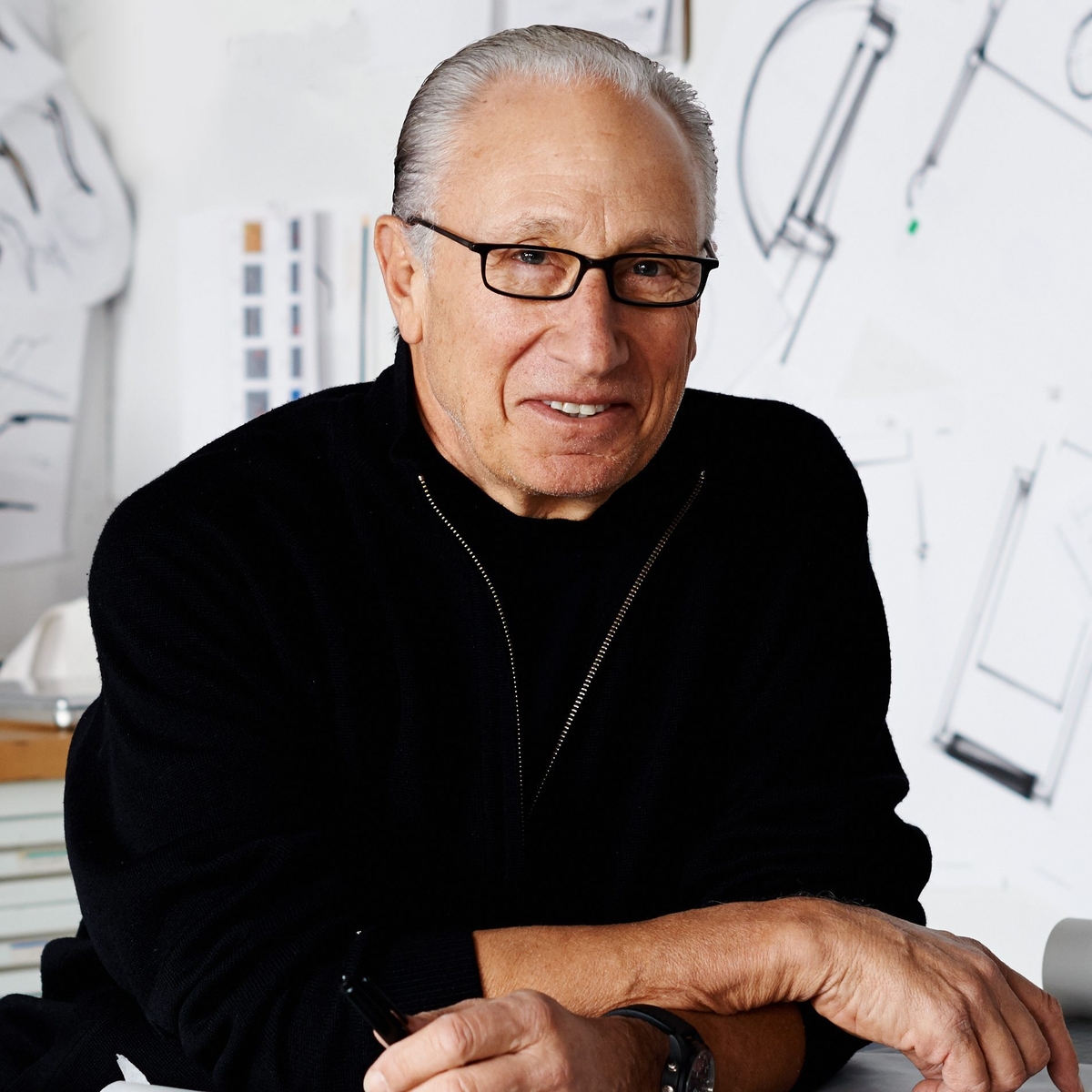 Headshot of lighting designer, Robert Sonneman in black shirt