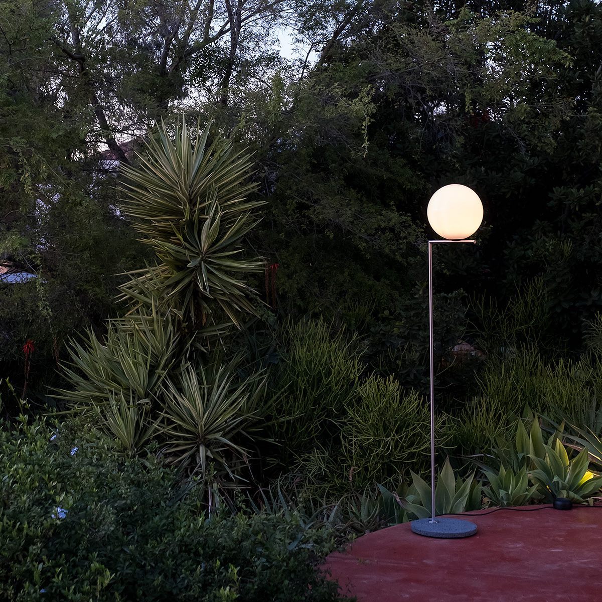 standing deck lights